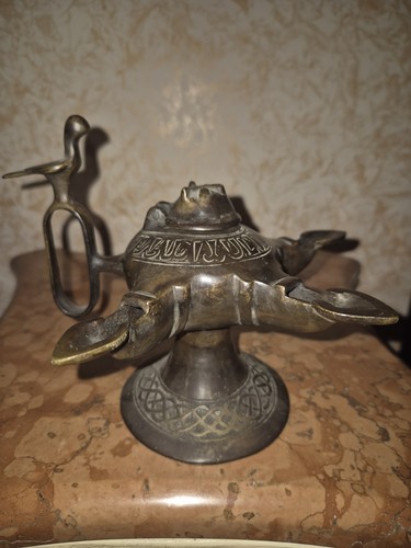 Bellissima lampada olio - lampada,