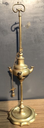 Antica lucerna lampada - lampada, ad