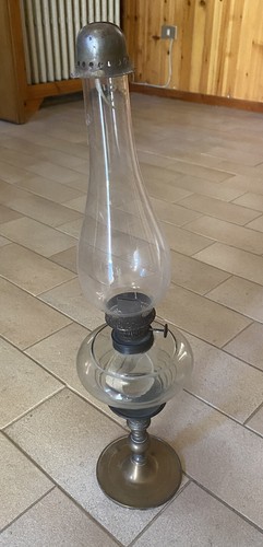 Antica lampada olio in - ad,